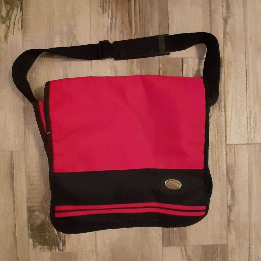Razorback Bag